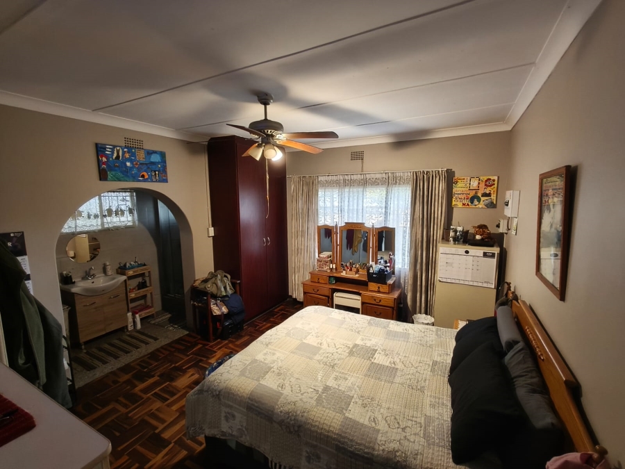 4 Bedroom Property for Sale in Oos Einde North West